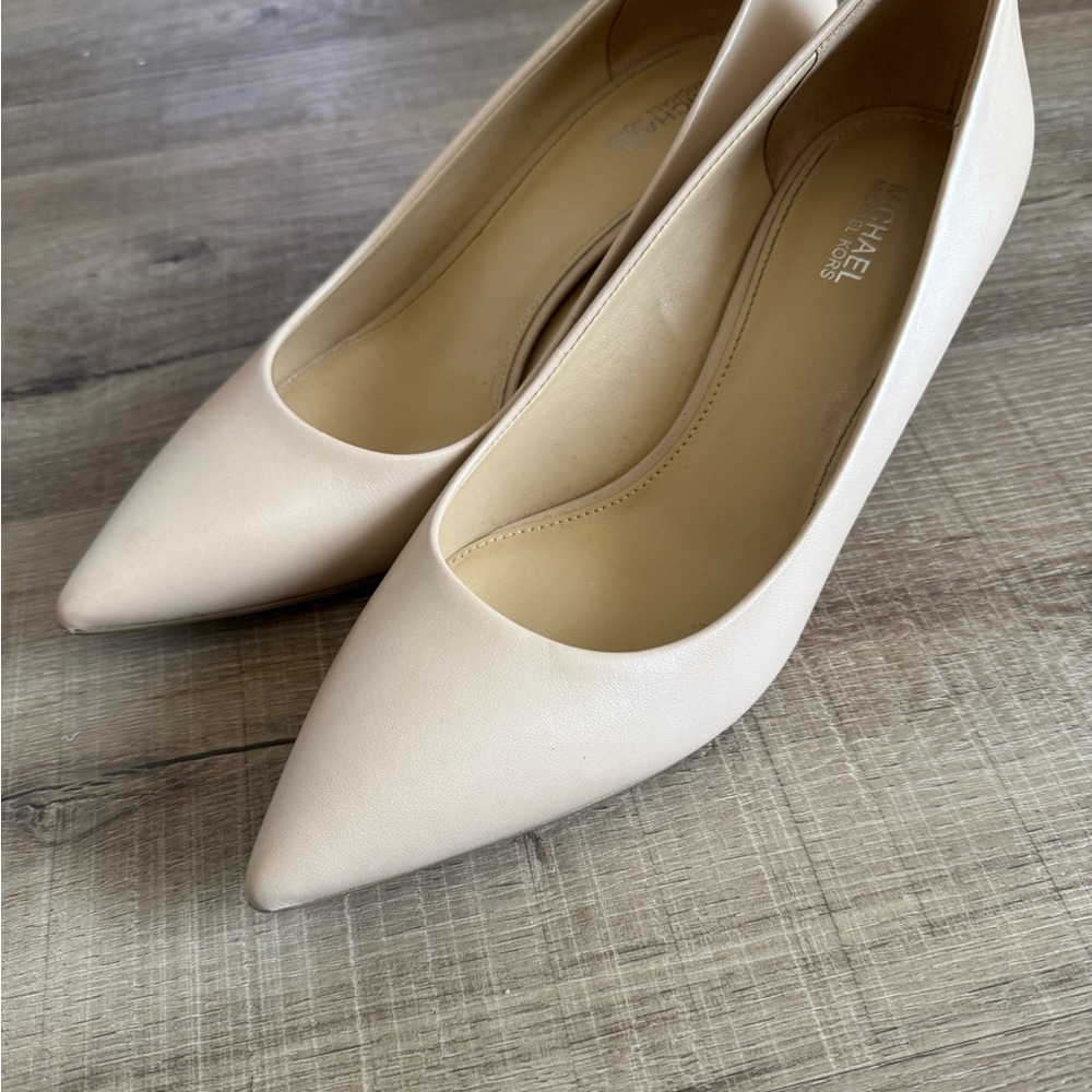 Michael Kors Women's Nude Kitten Heels